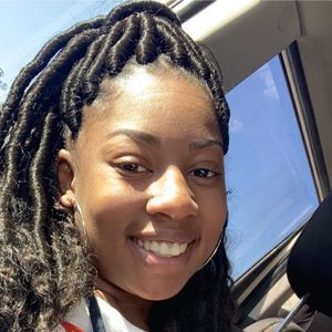 Meet your Posher, Kiera